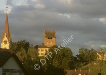Postkarte  - Uster - Burg und Kirche II aus der Serie «Stadt + Land»
