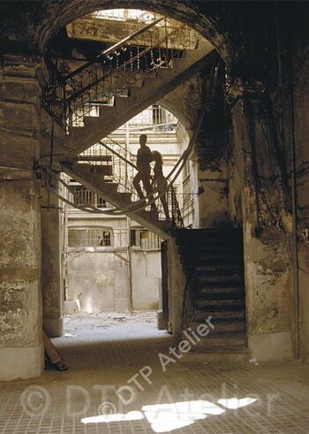 Postkarte «Treppenhaus - La Habana Vieja, 1989» aus der Reihe «Land+Leute»